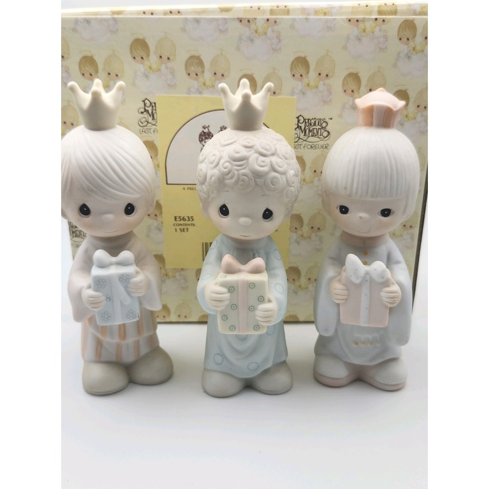 Precious Moments "Wee Three Kings" nativity figurines E-5635,  1981 With Box